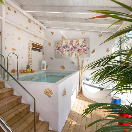 Splantzia - Heated Pool - Garden فيلة خانيا
